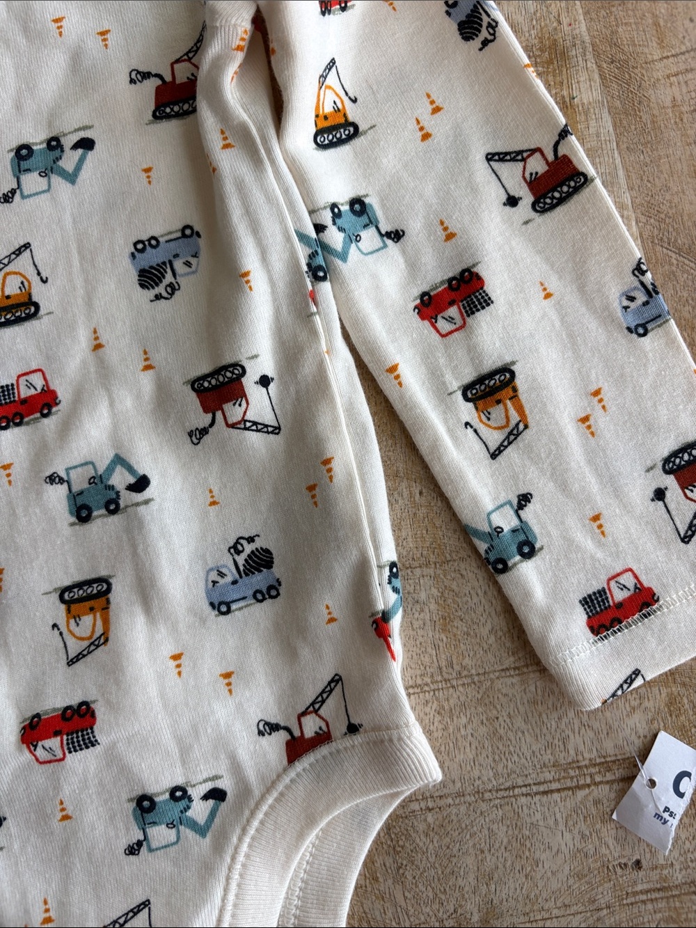 NWT Boys Long-Sleeve Bodysuits 12-18m - Picture 4 of 14